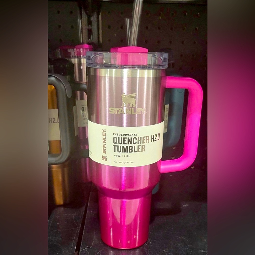 Stanley 40 oz Exclusive Camelia Ombré
